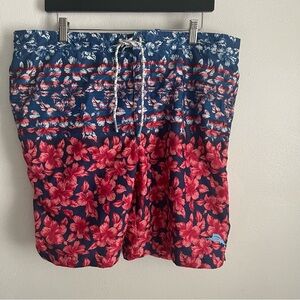 Tommy Bahama Swim Trunks Mens Size XL Red Floral Casual Beach Pool Summer Vacati